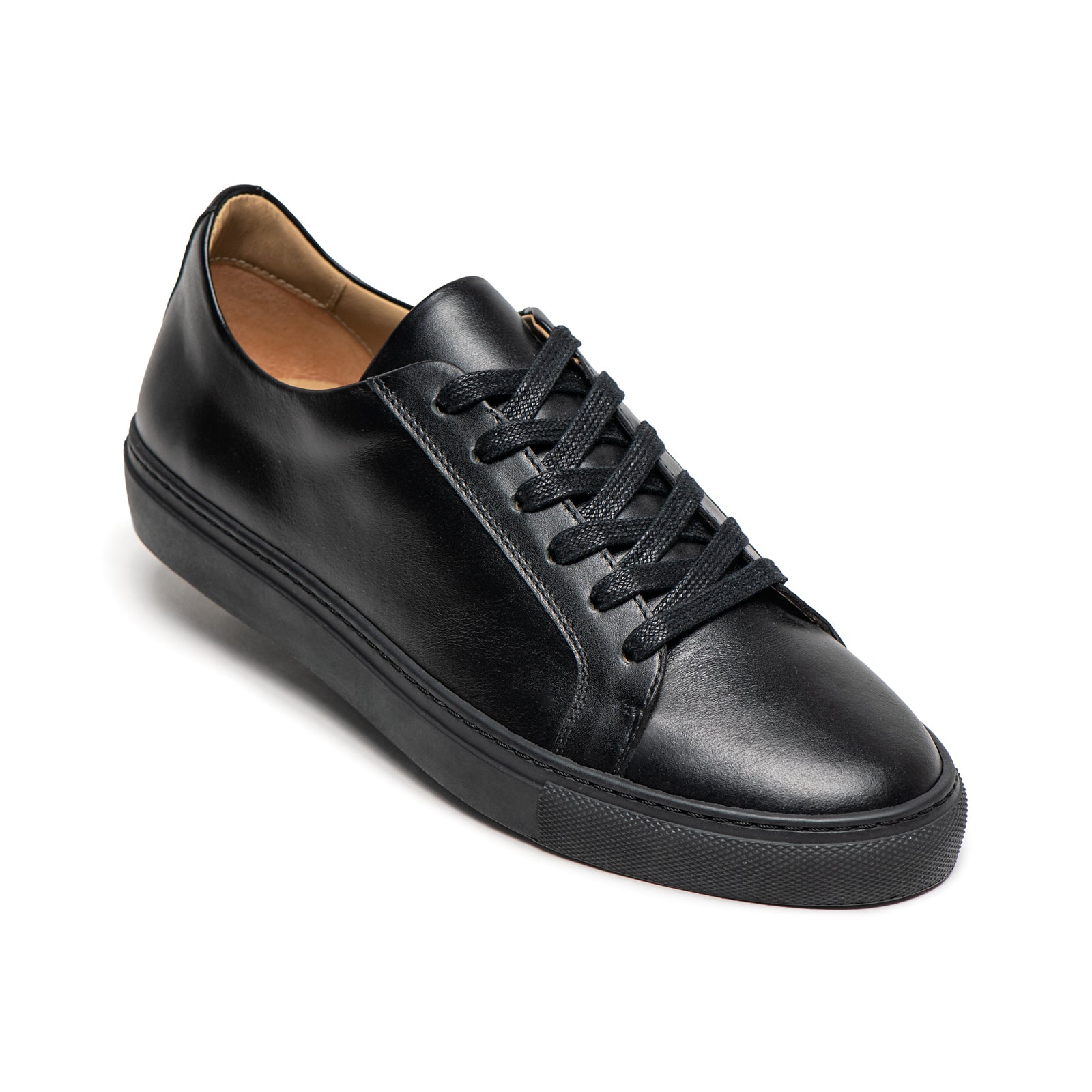 Sneakers Classic, Black Sole
