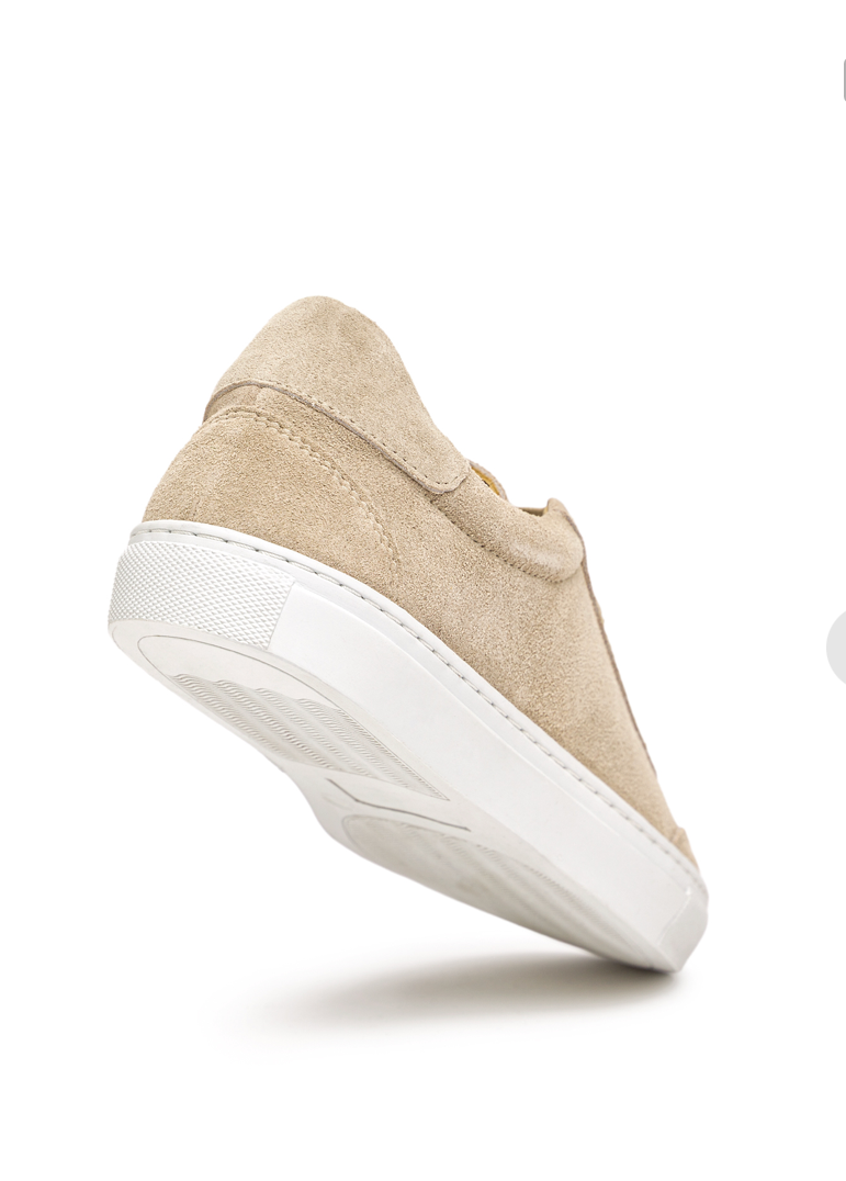 Panel Suede Sneakers (Sneakers with a front panel design in premium suede)